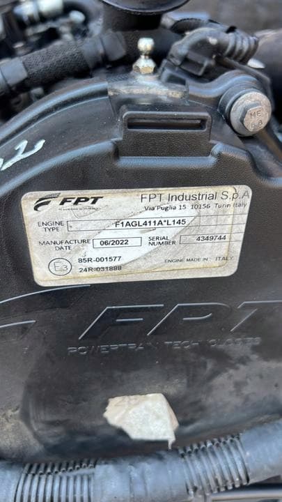 Moteur F1AGL411G — vue 6