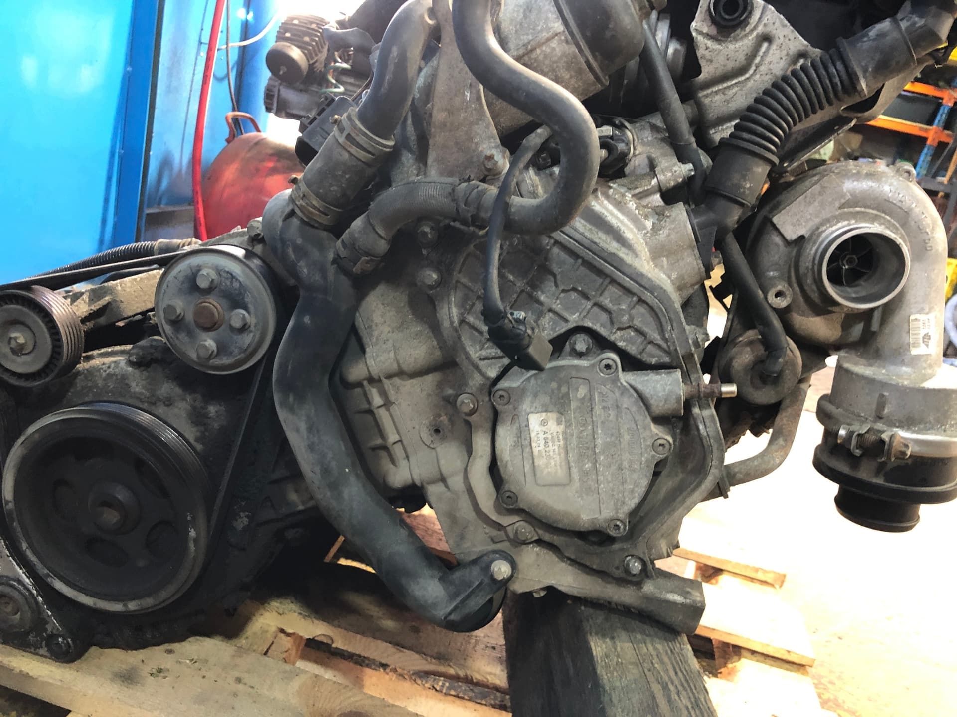Moteur OM 640.940 — vue 5