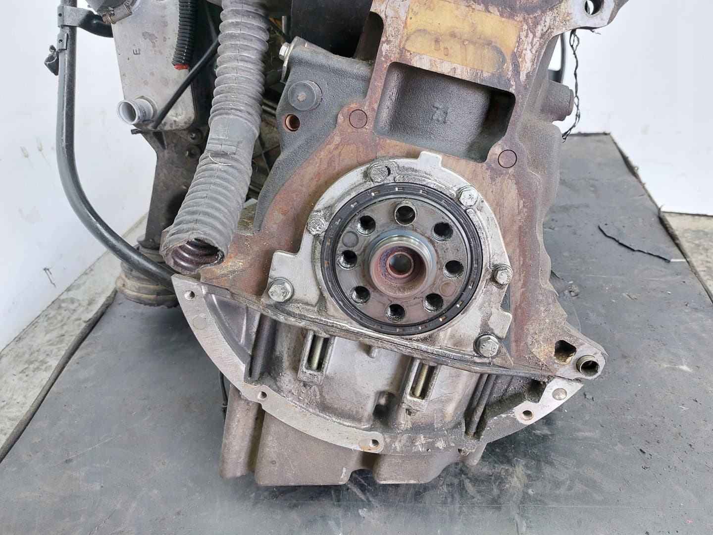 Moteur M47 D20 (204D1) — vue 10