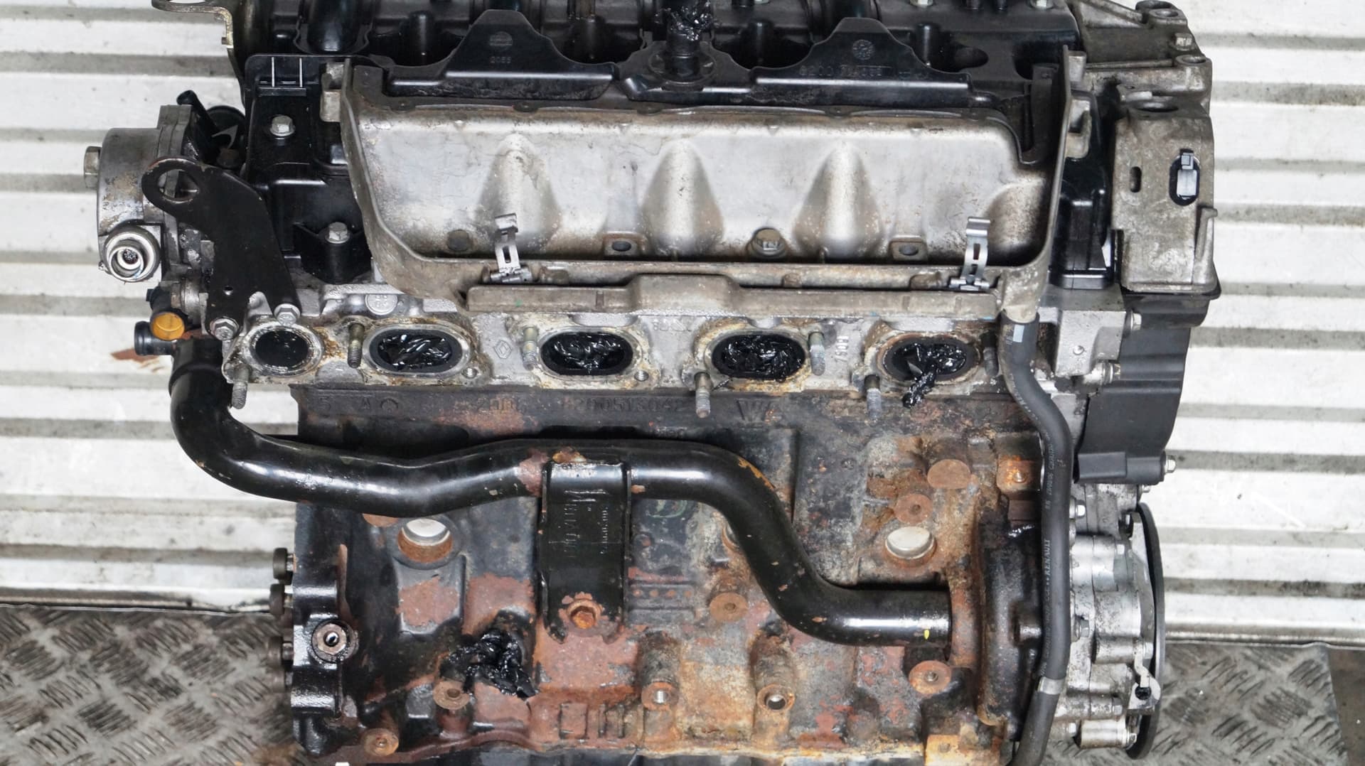 Moteur G9U 630 — vue 5