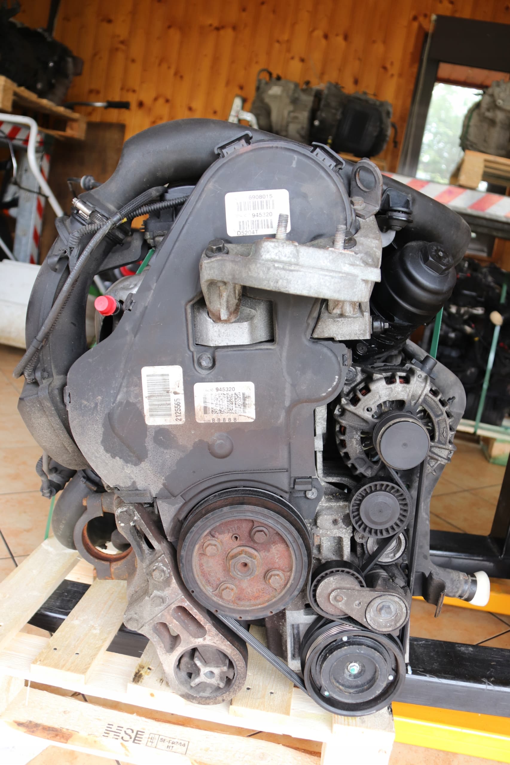 Moteur D 5204 T5 — vue 4