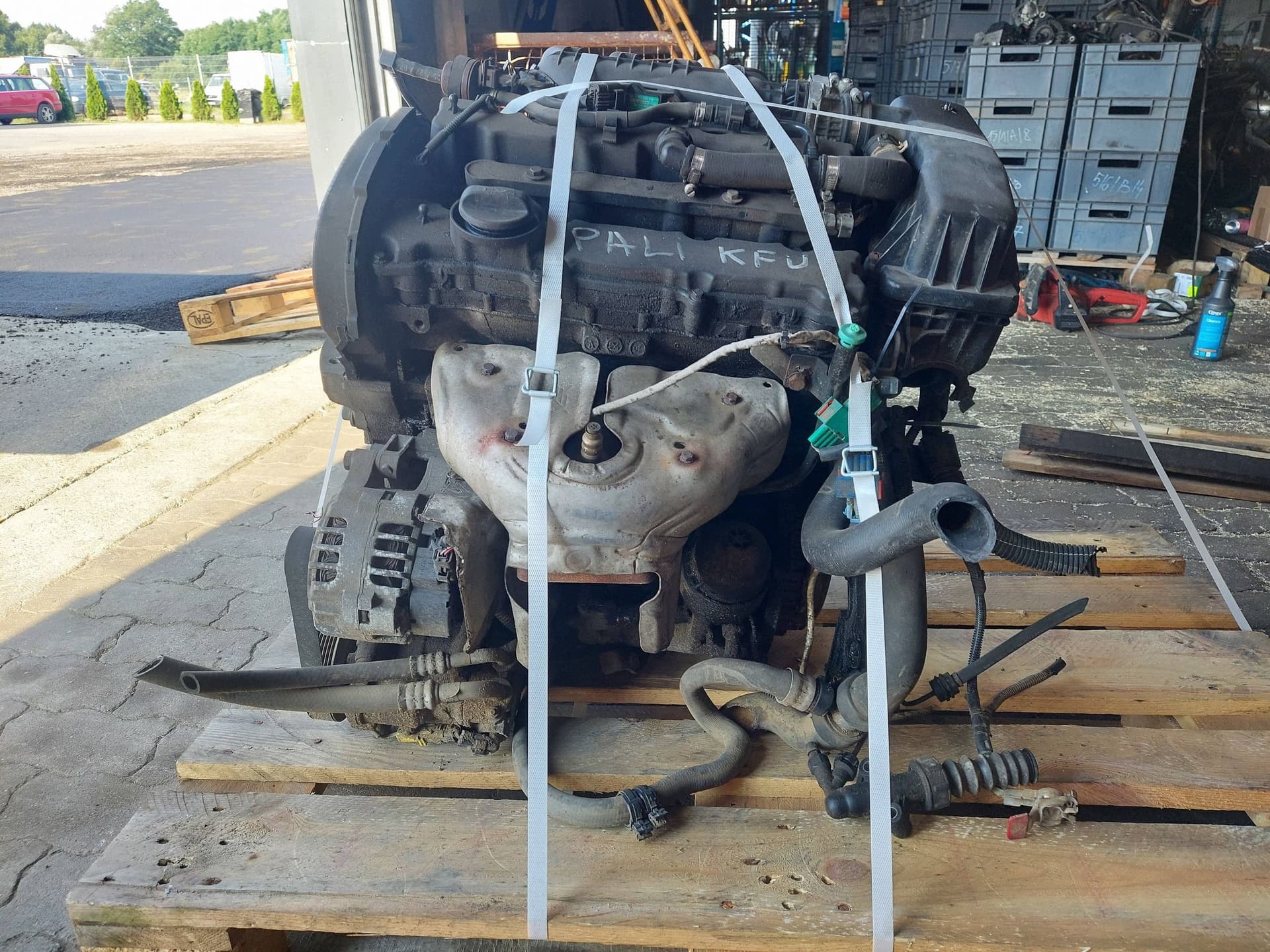 Moteur KFU (ET3J4) — vue 2