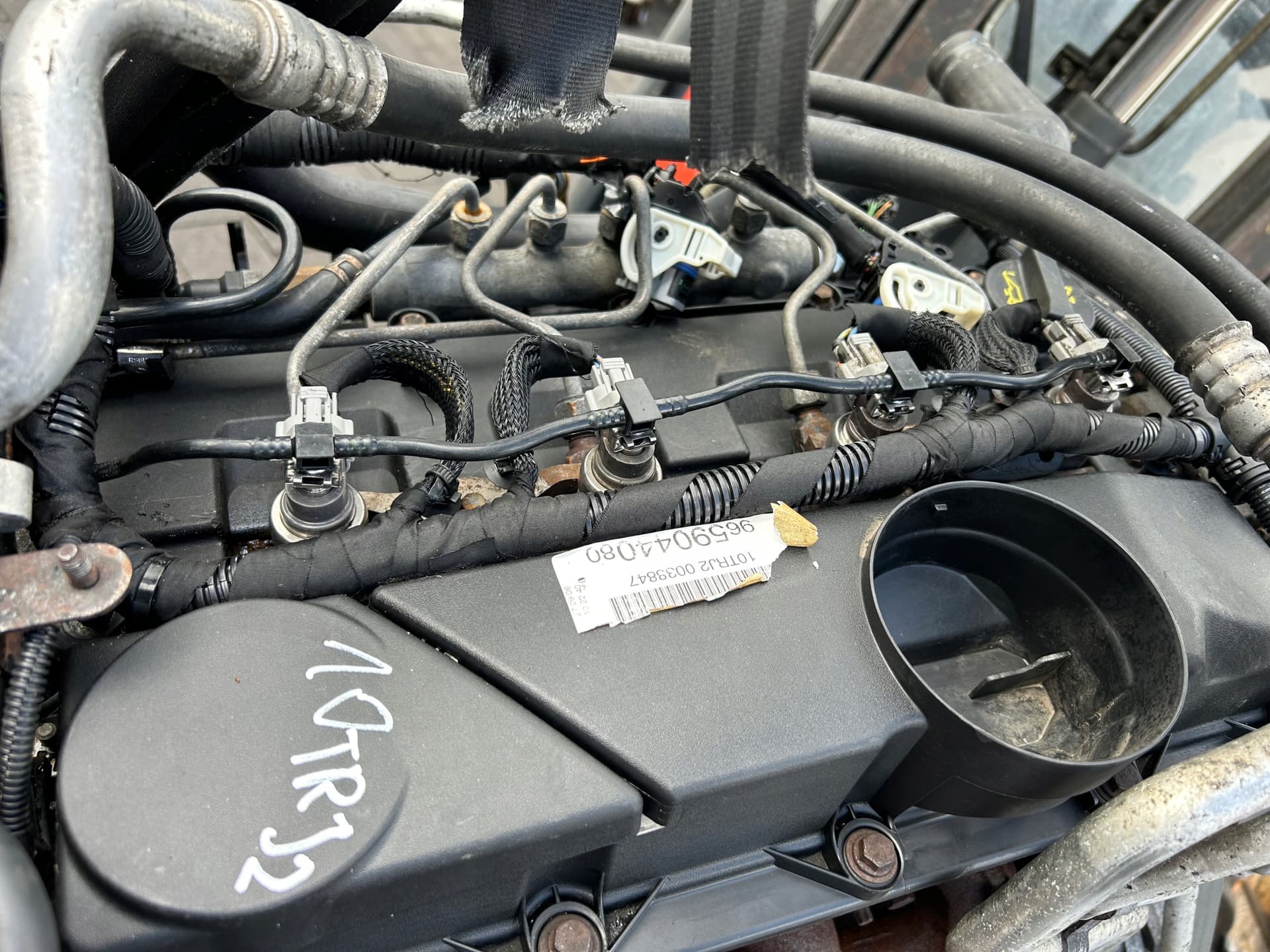 Moteur 4HV (P22DTE) — vue 3