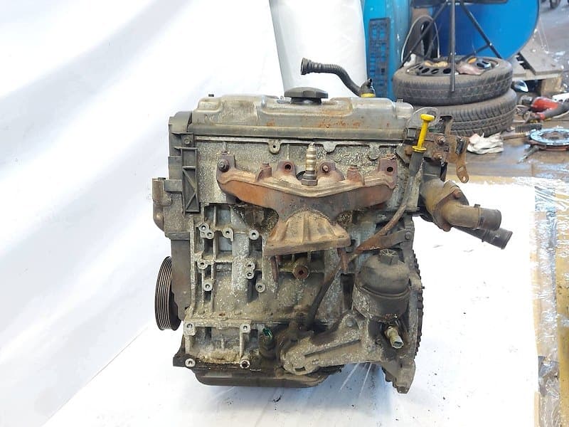 Moteur KFV (TU3A) — vue 5