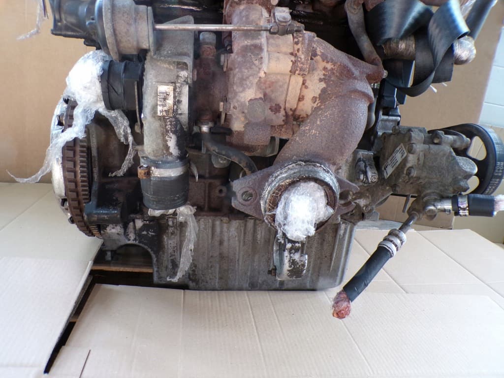Moteur RHV (DW10UTD) — vue 8