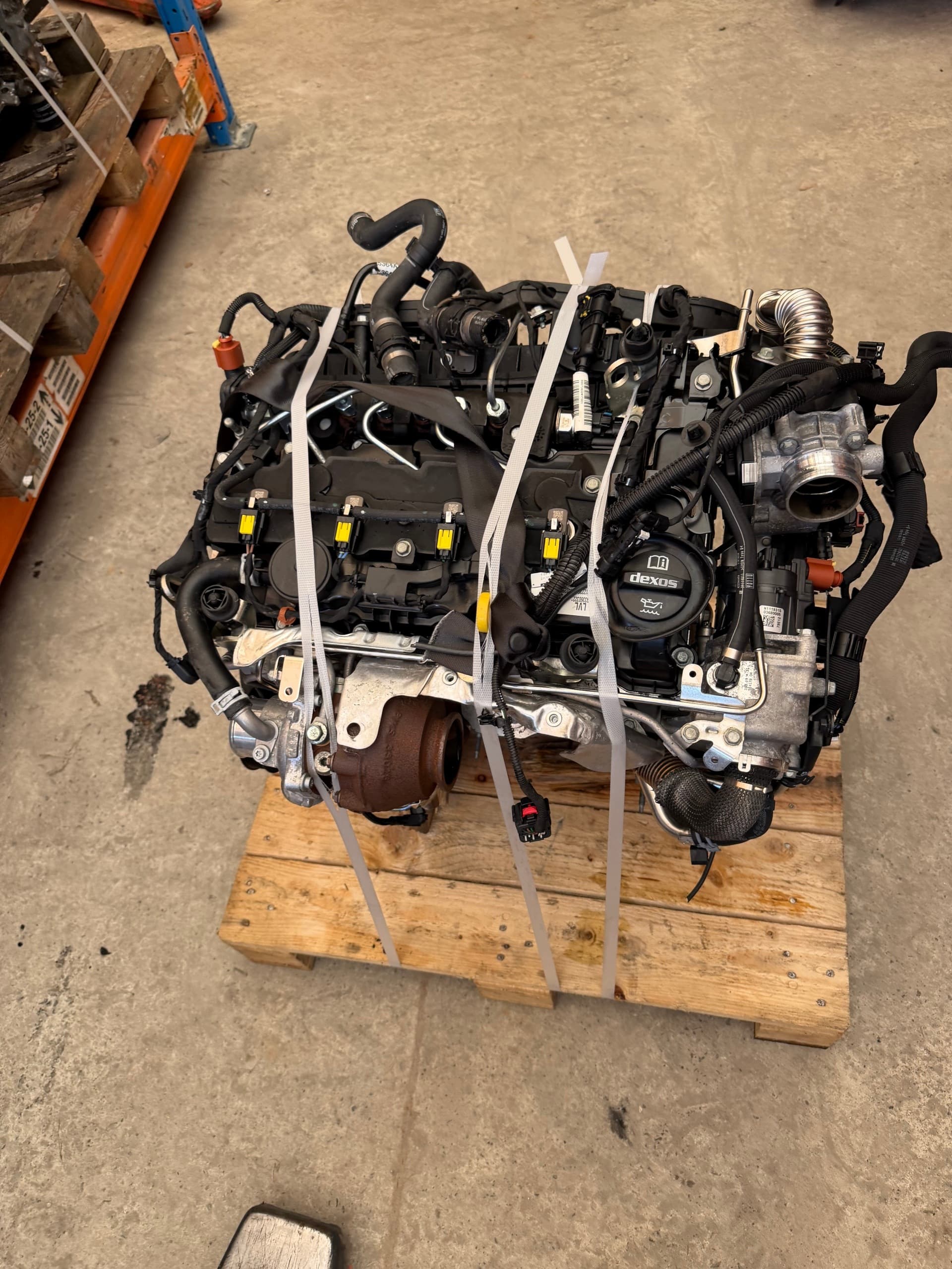 Moteur B 16 DTH — vue 2