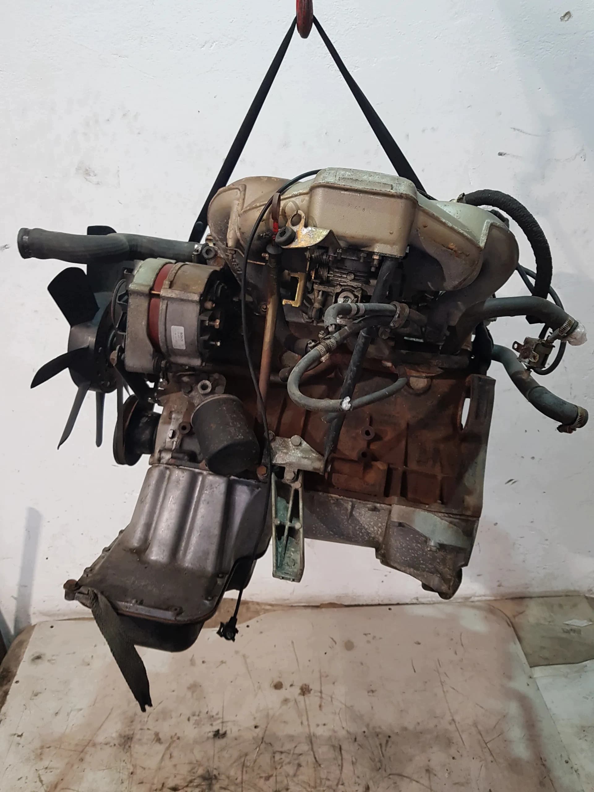 Moteur M10 B18 (184EB) — vue 5