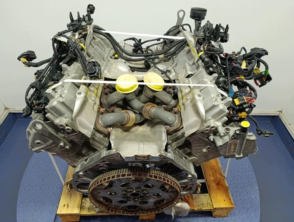 Moteur S63 B44 B — vue 4