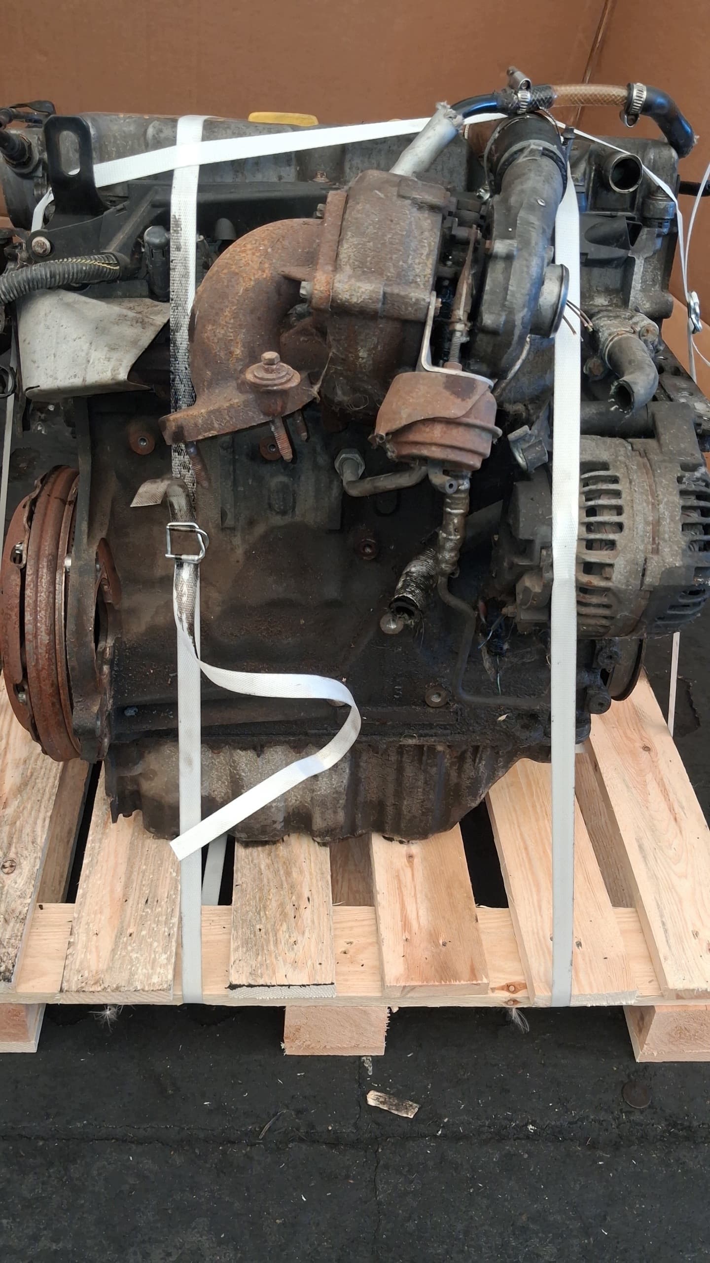 Moteur Y 22 DTR — vue 9