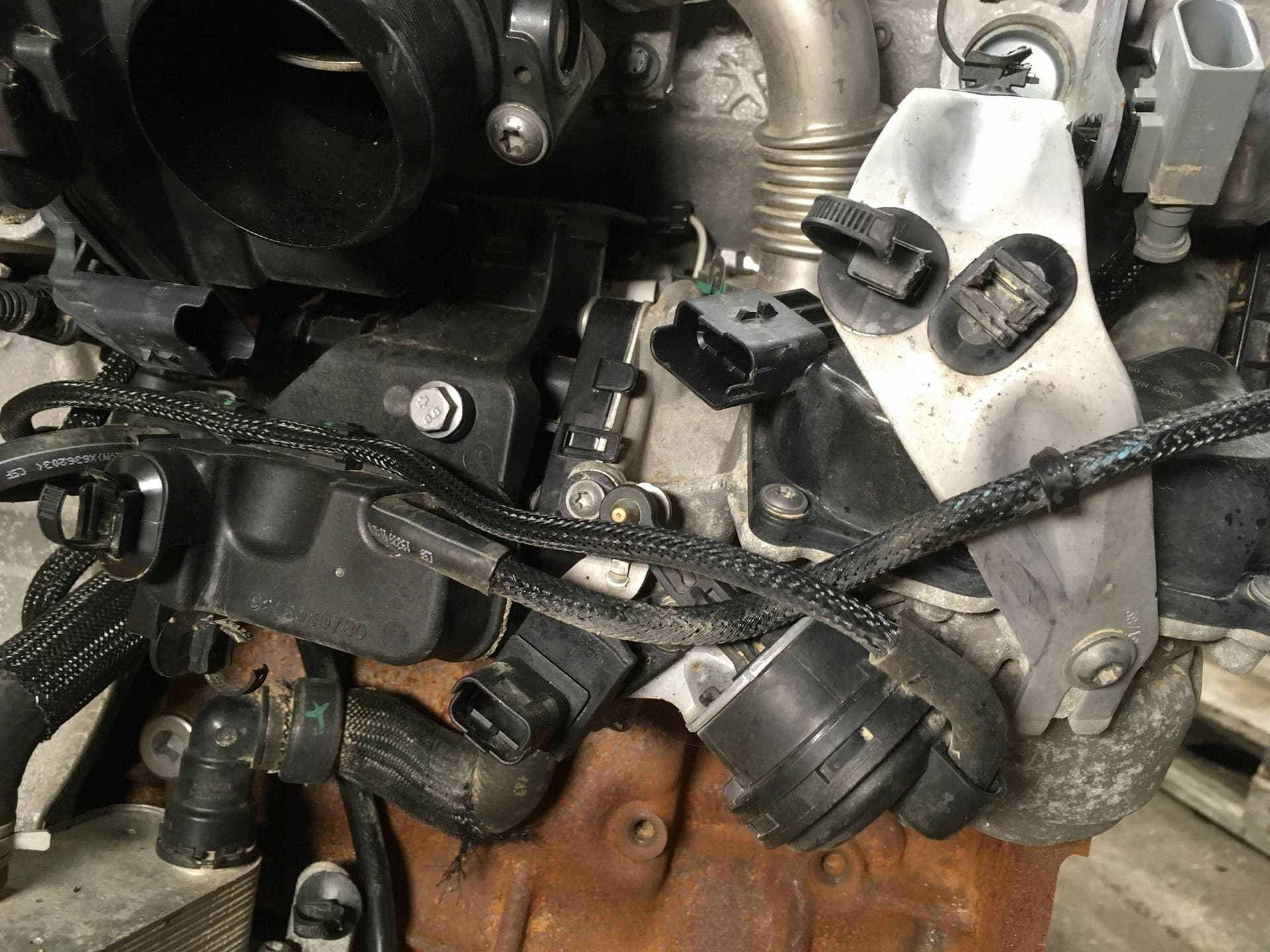 Moteur AHH (DW10FC) — vue 10