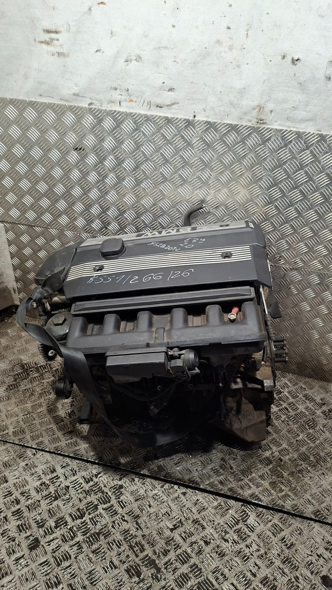 Moteur M52 B20 (206S3) — vue 7