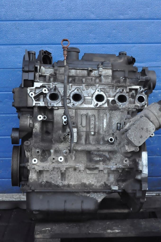Moteur 8HS (DV4TED) — vue 2