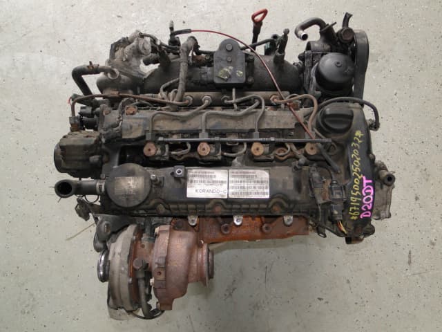 Moteur D20DT — vue 5