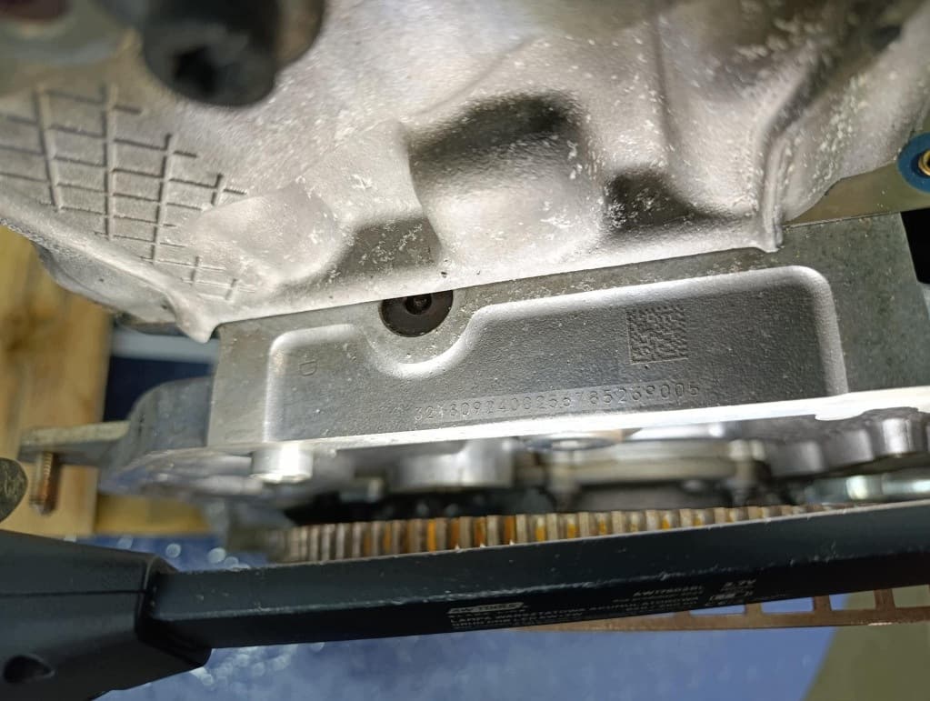 Moteur S63 B44 B — vue 6