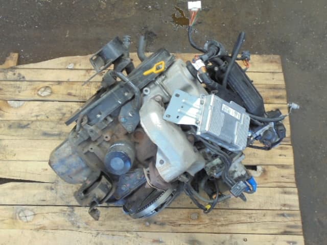 Moteur F8CV — vue 4
