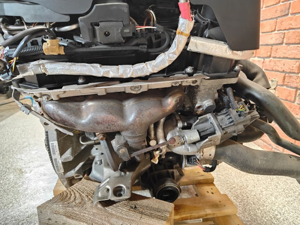Moteur N20 B20 A — vue 7
