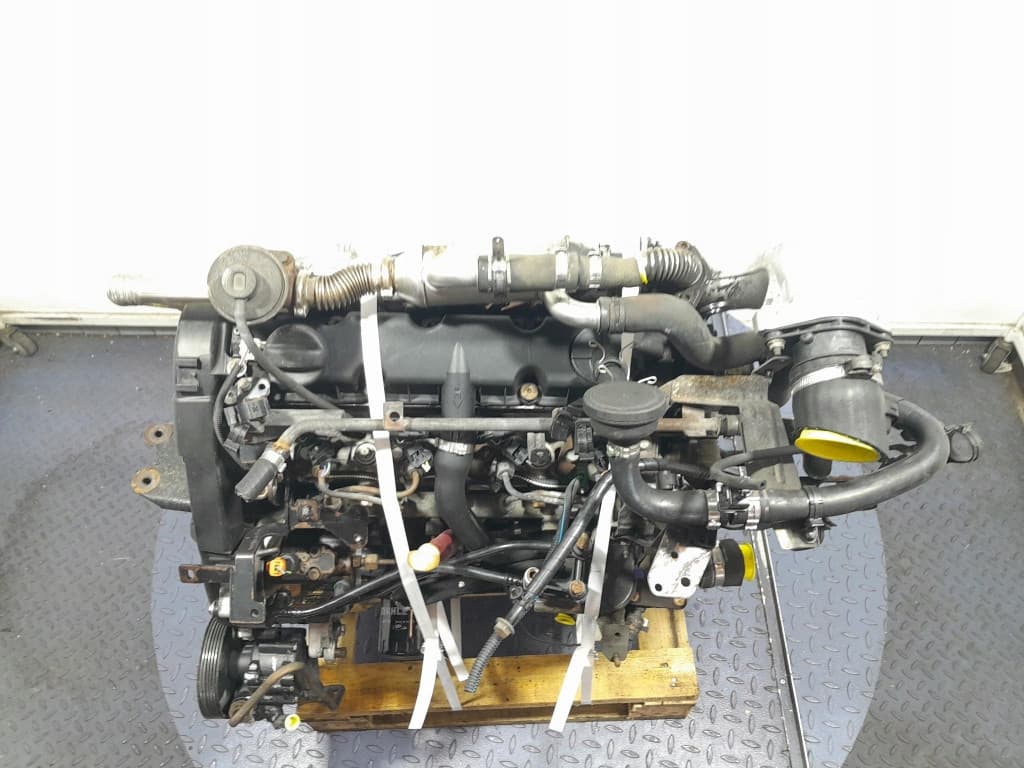 Moteur 4HV (P22DTE) — vue 3
