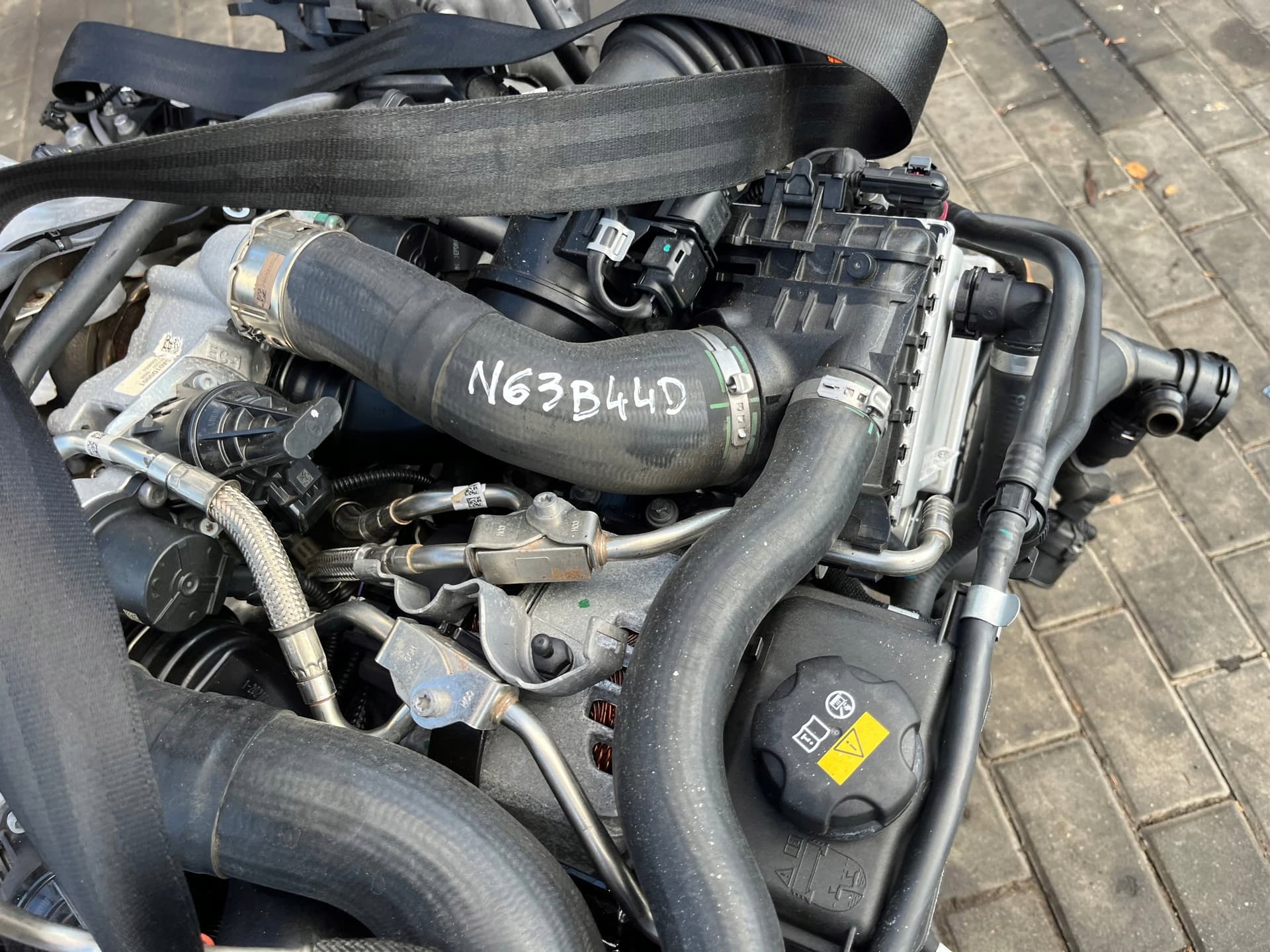 Moteur N63 B44 D — vue 12