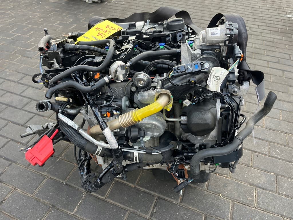 Moteur XUJB — vue 2