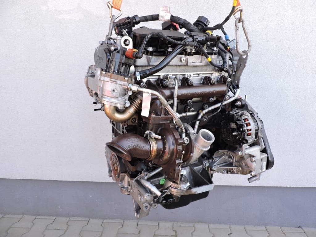 Moteur F1AFL411C — vue 4