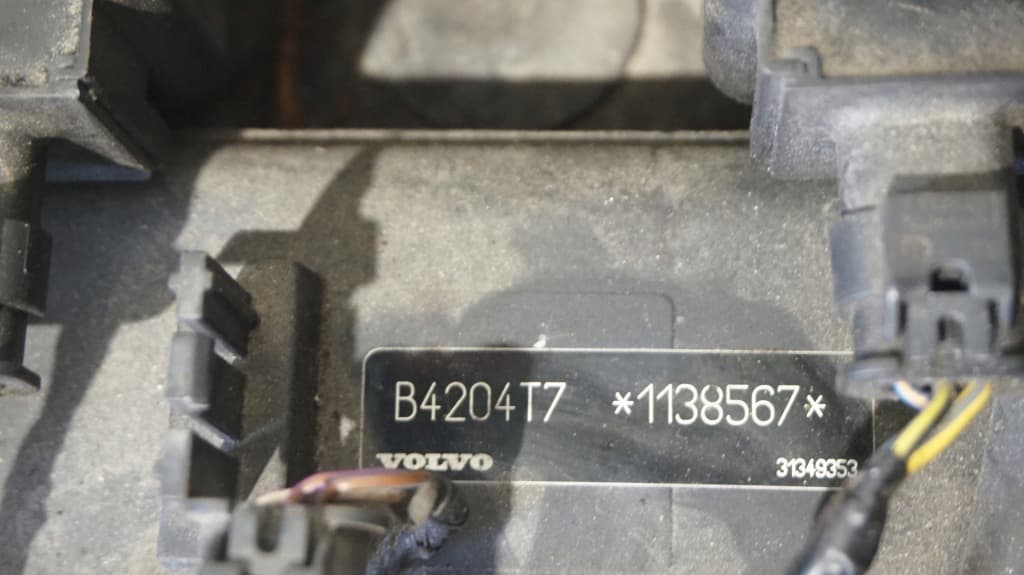 Moteur B 4204 T7 — vue 2