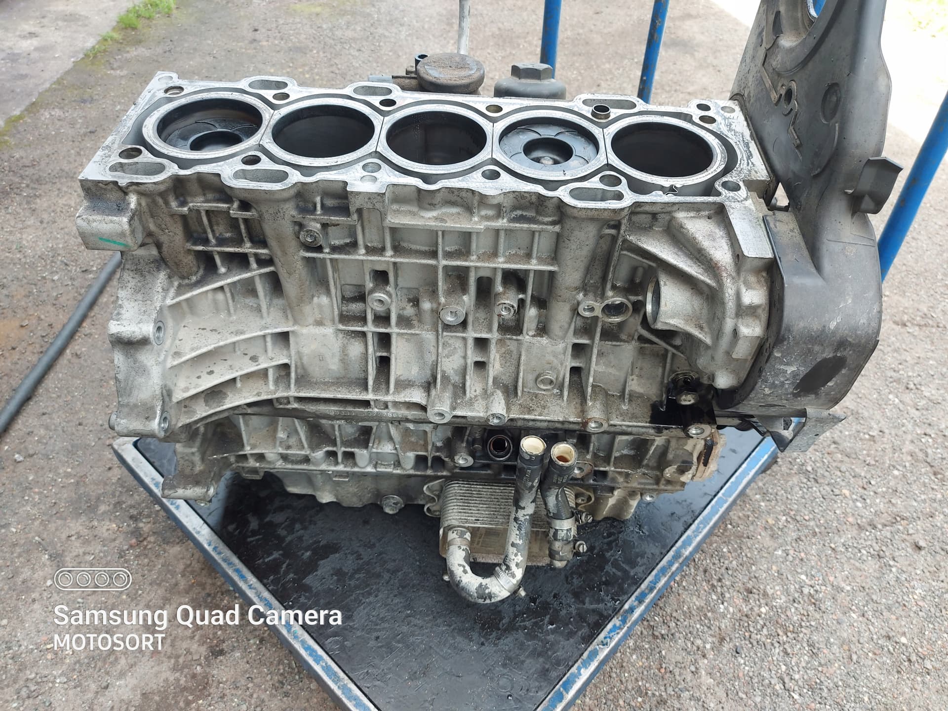 Moteur D 5244 T — vue 2