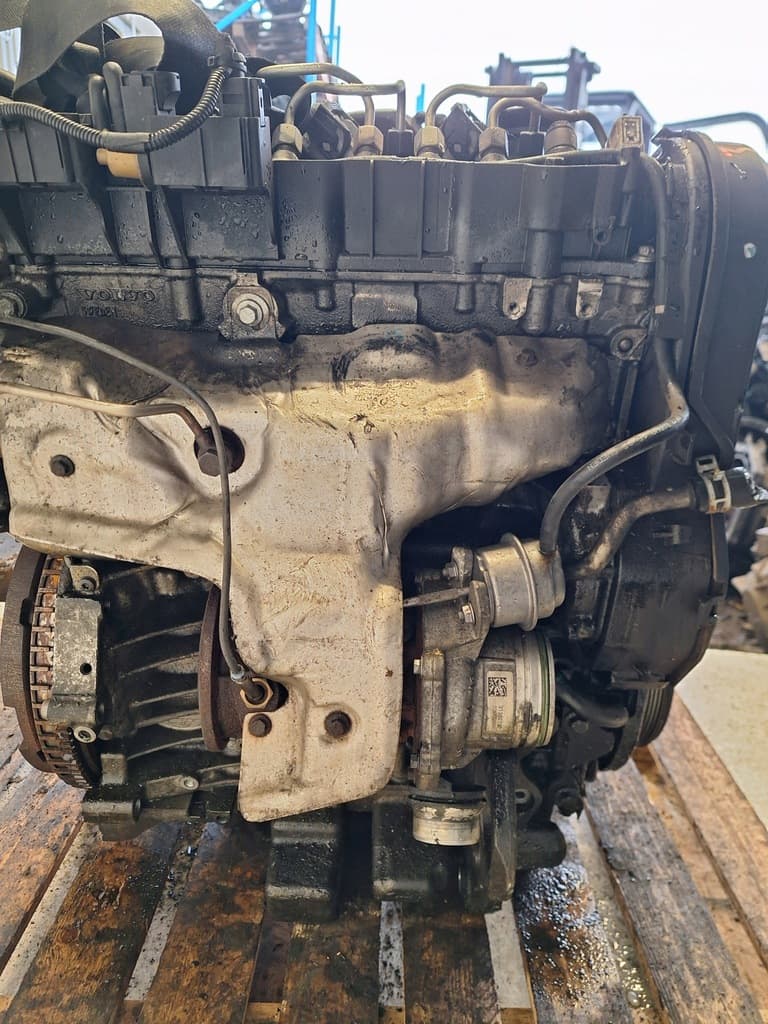 Moteur D 4204 T8 — vue 5