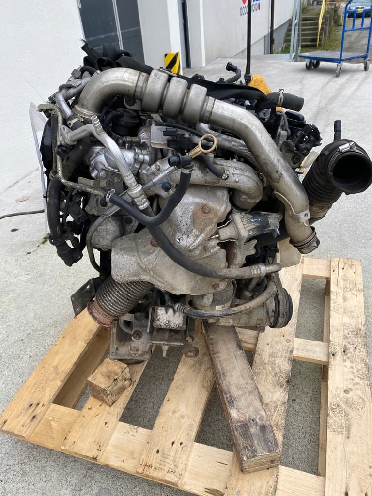 Moteur YS23DDT — vue 2