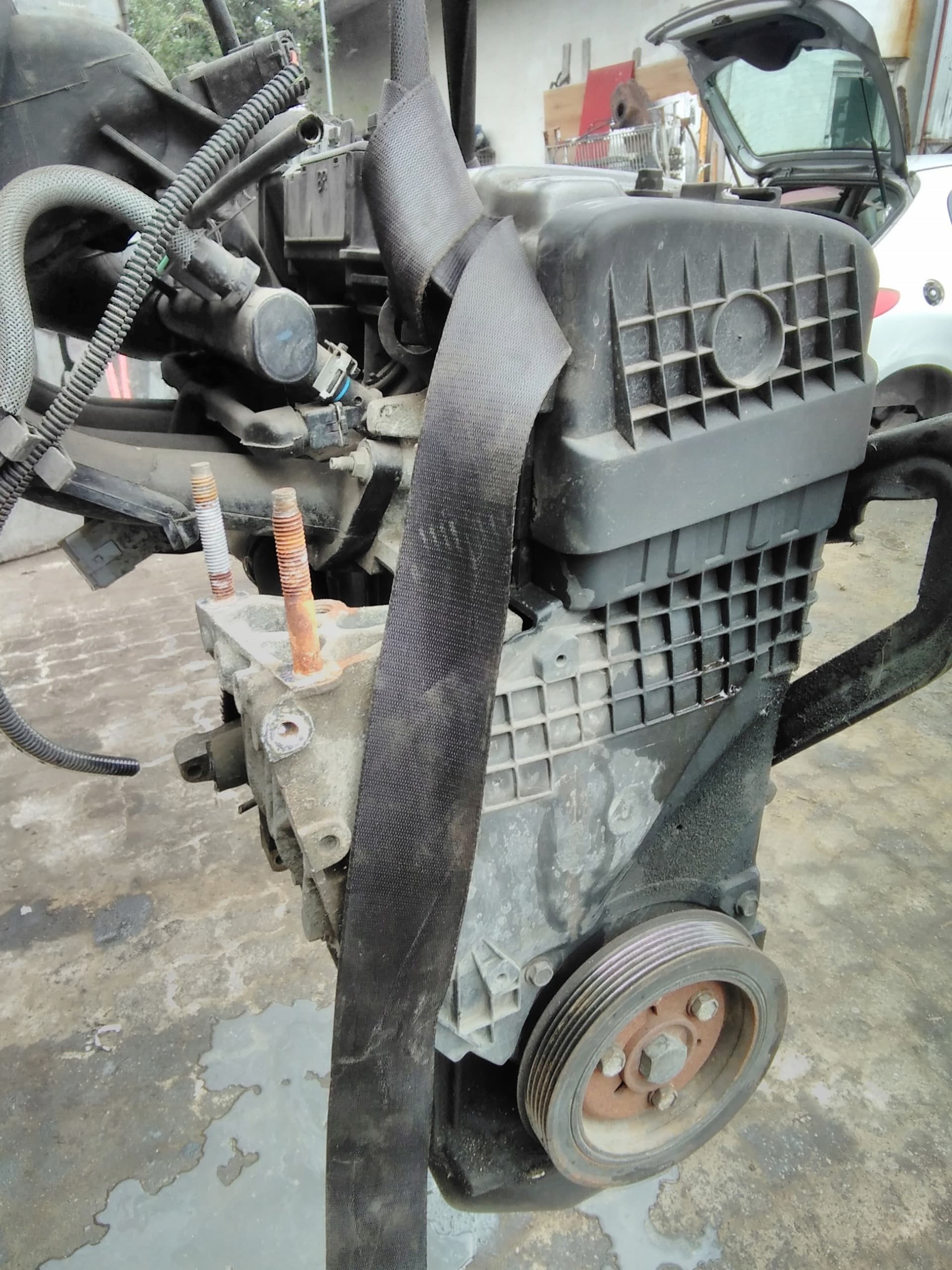Moteur KFW (TU3JP) — vue 3