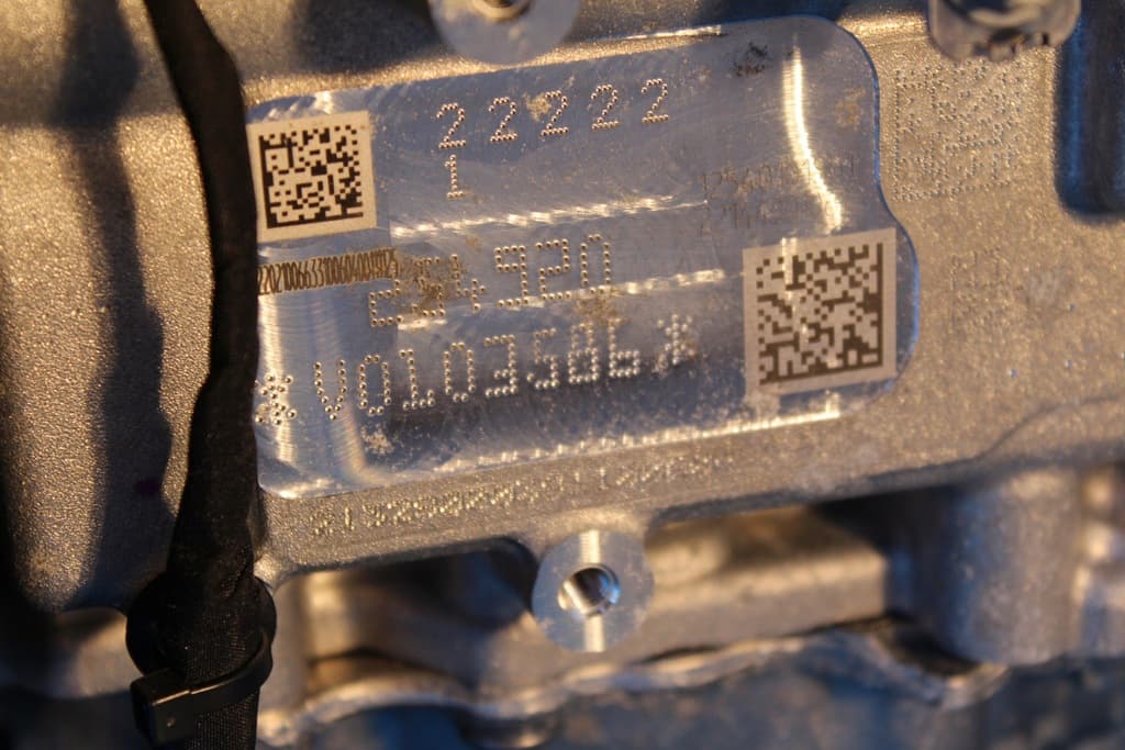 Moteur M 264.915 — vue 4