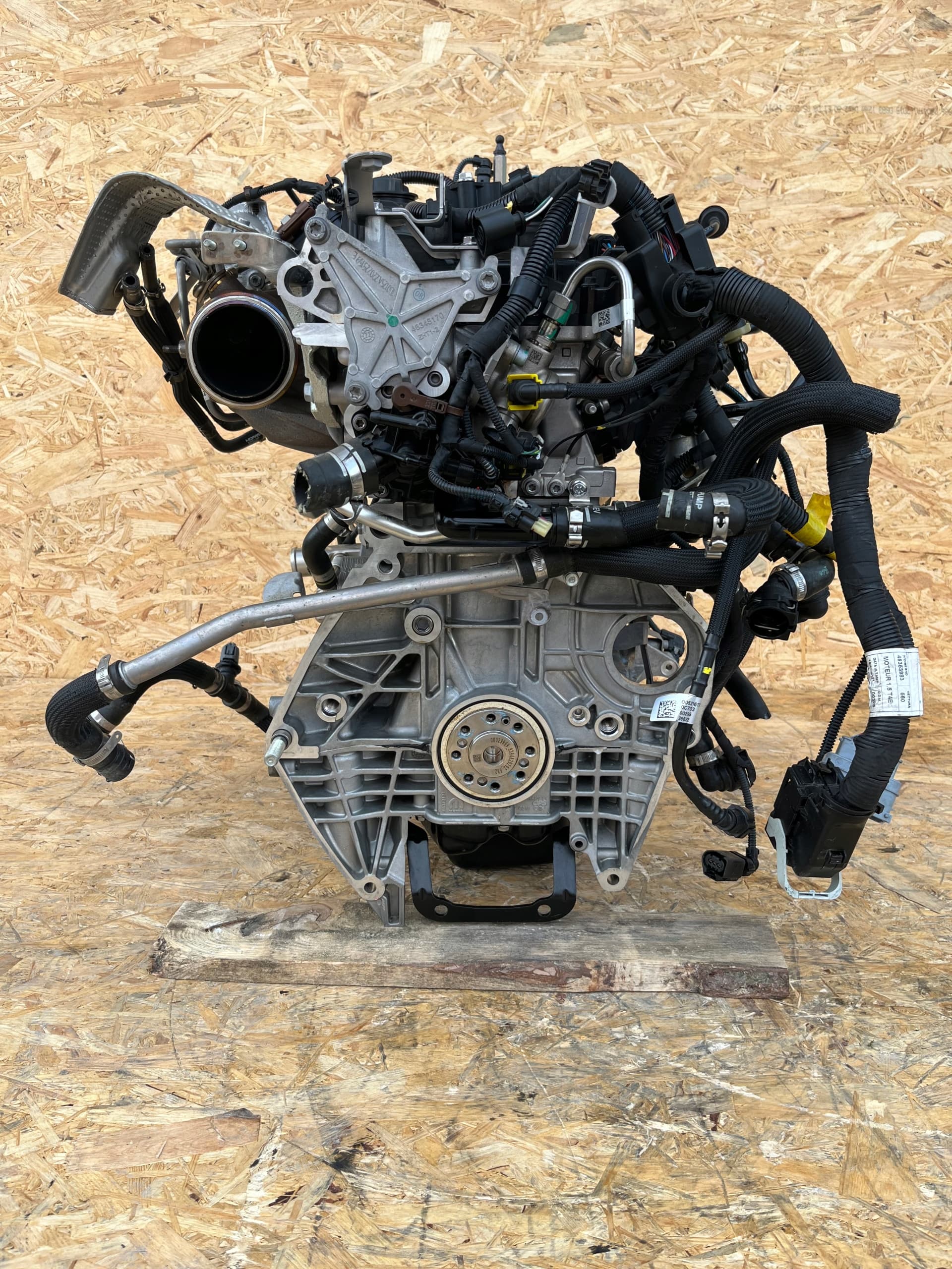 Moteur 46347812 — vue 4