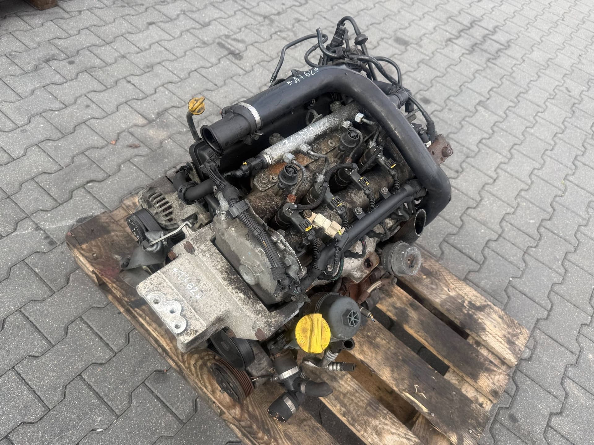 Moteur Z 13 DTH — vue 4