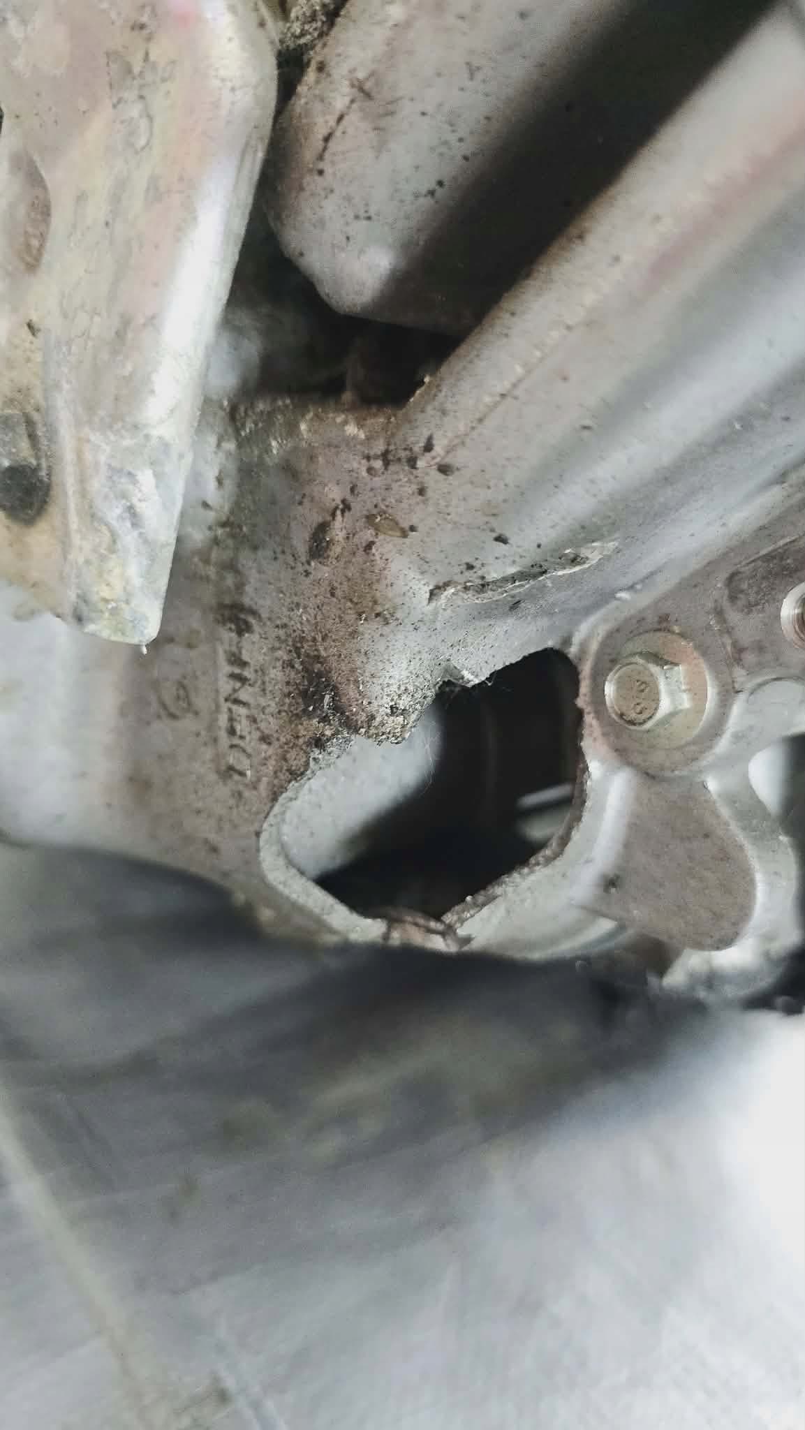 Moteur KR15DDT — vue 2