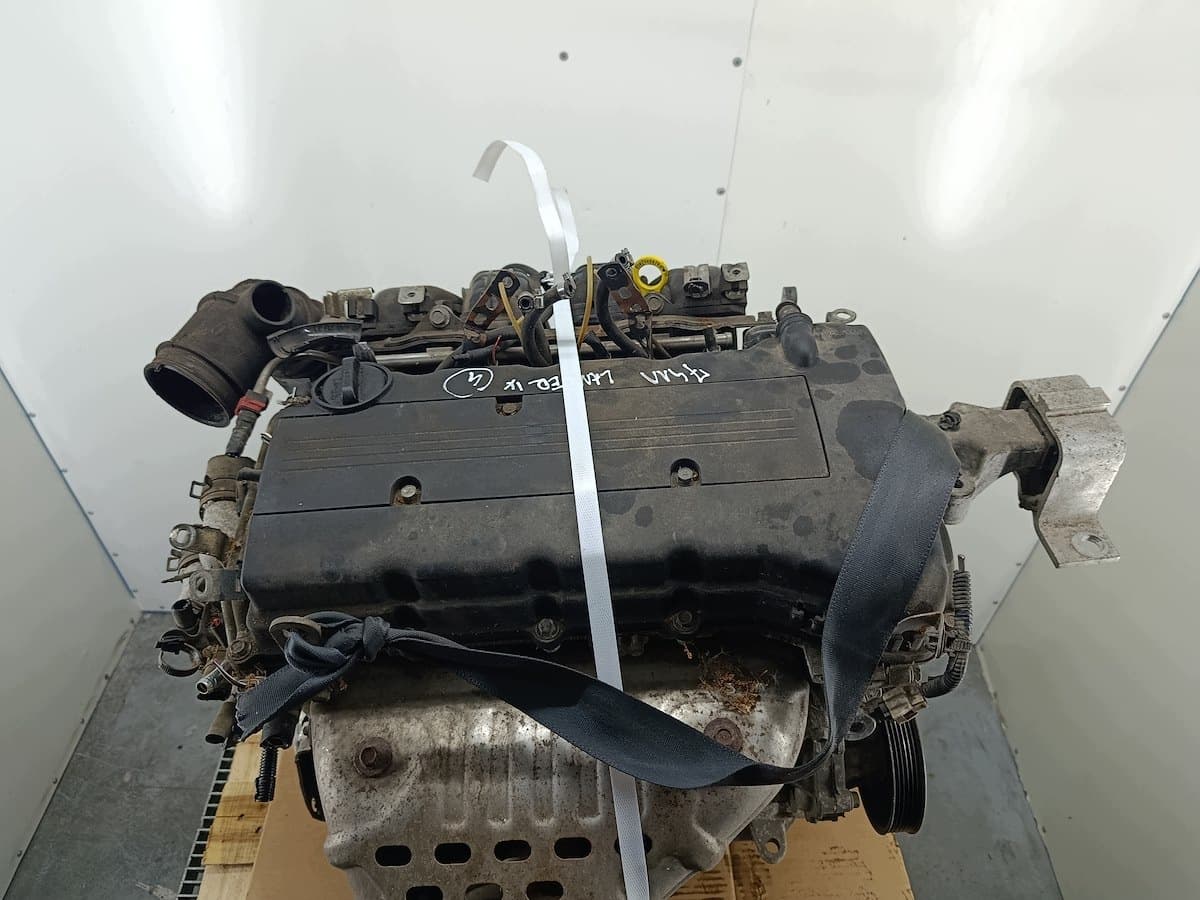Moteur 4B10 — vue 6