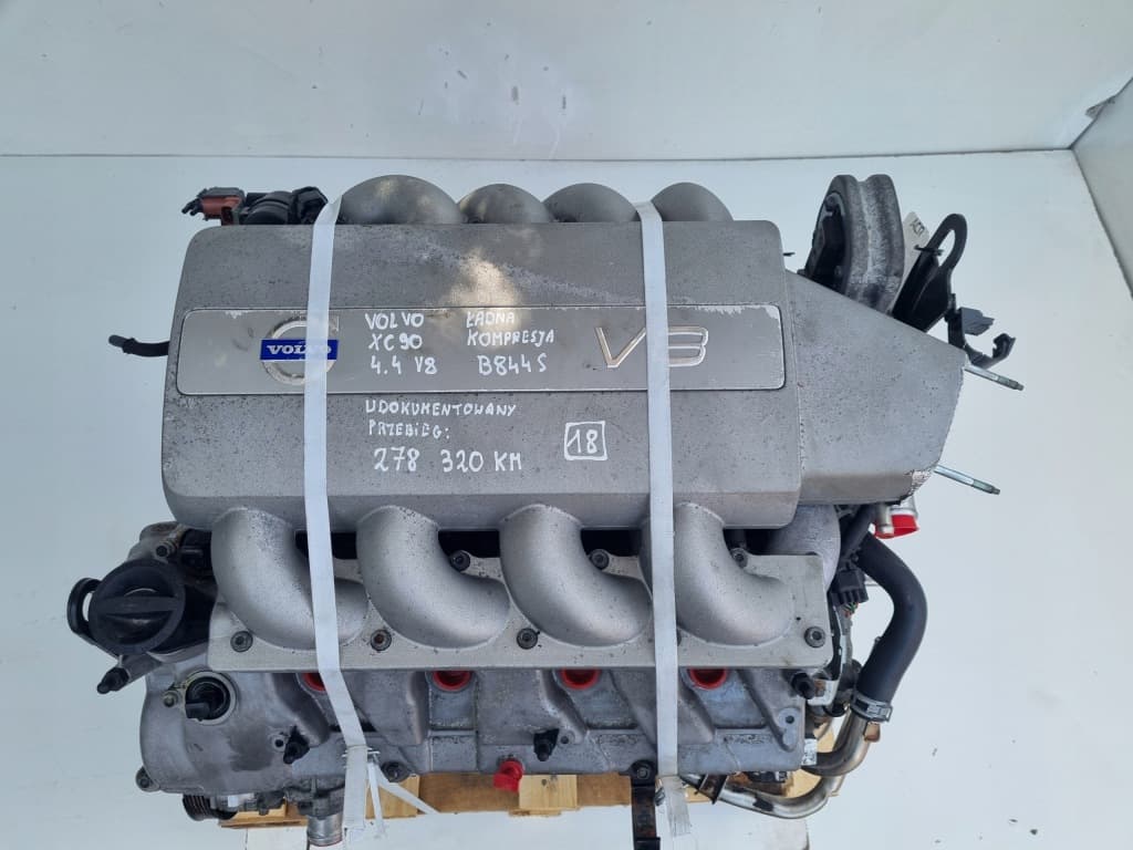 Moteur B 8444 S — vue 3