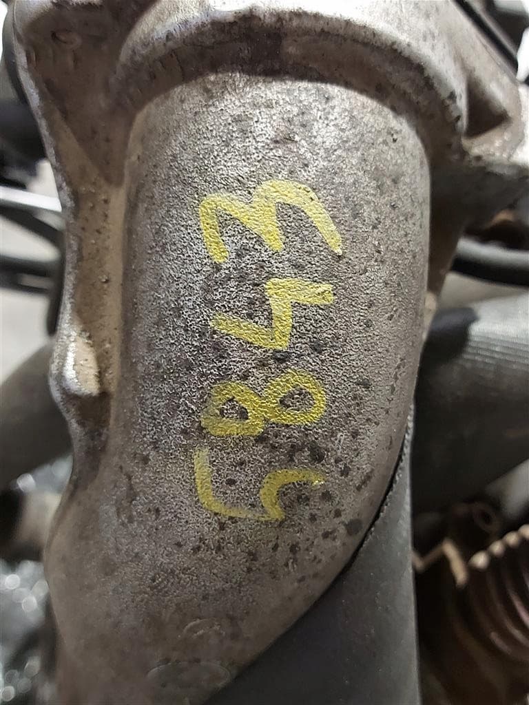 Moteur 8140.63 (F28D) — vue 5
