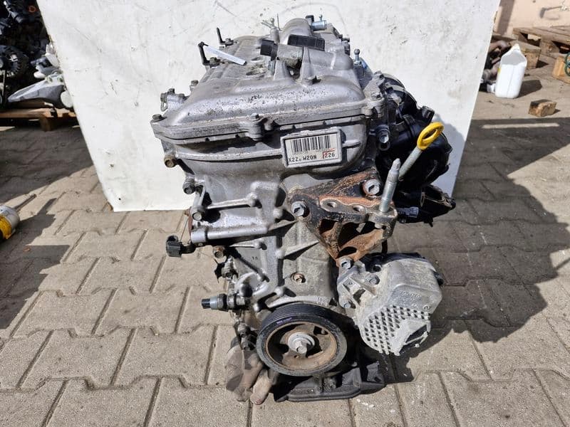 Moteur 5ZR-FXE — vue 4