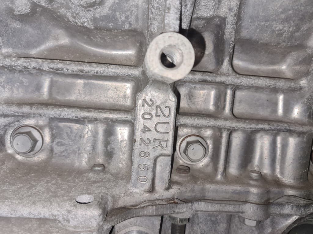 Moteur 2UR-FSE — vue 4