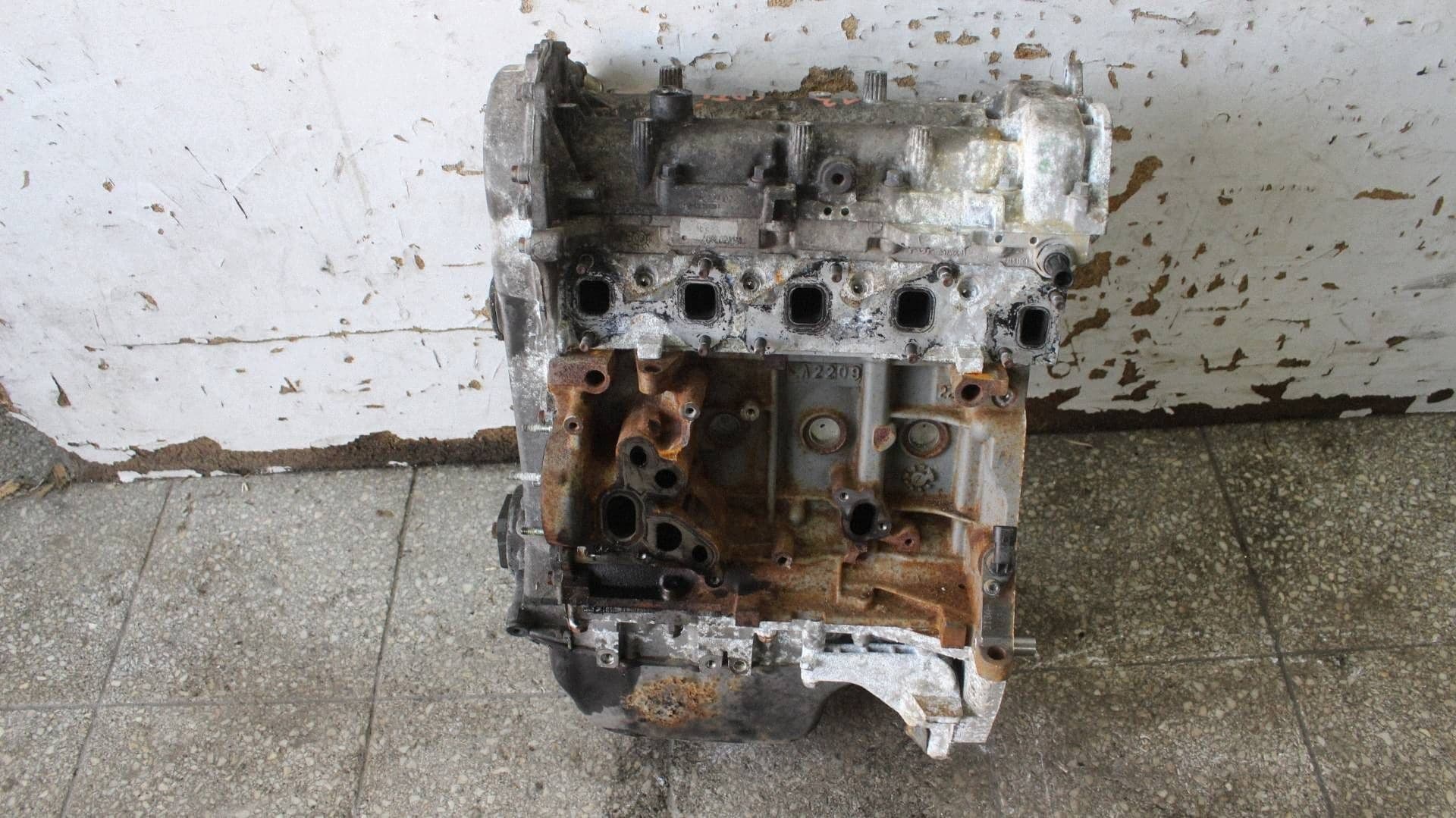 Moteur D13A — vue 6