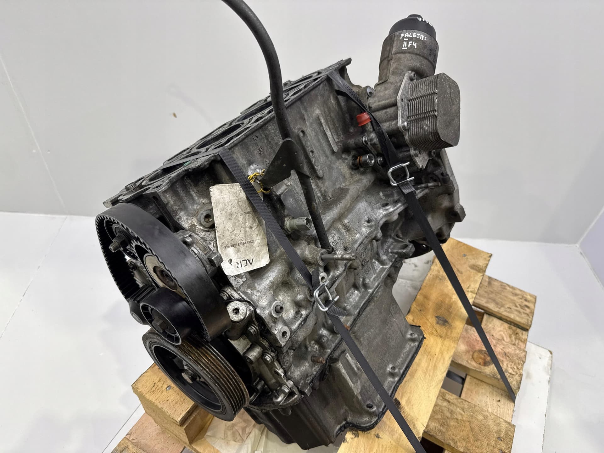 Moteur 9HU — vue 5