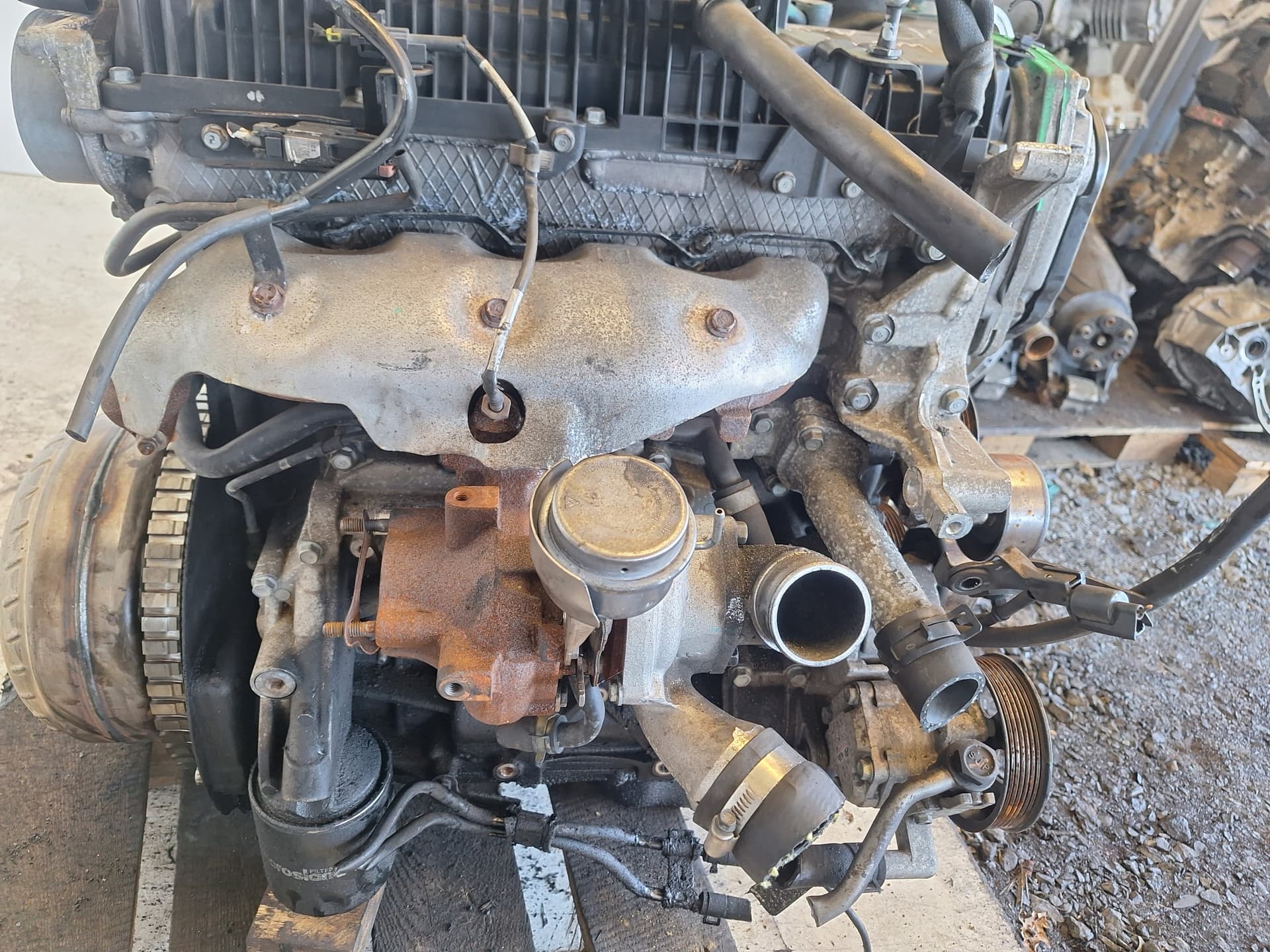 Moteur D4CB — vue 6