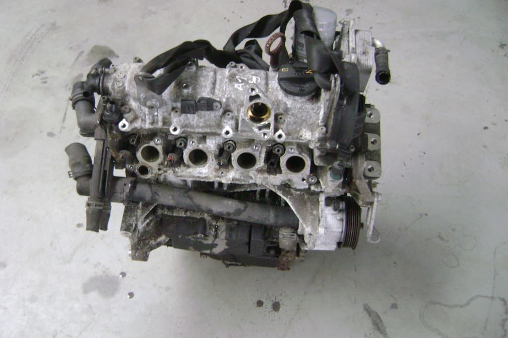 Moteur CBZB — vue 2