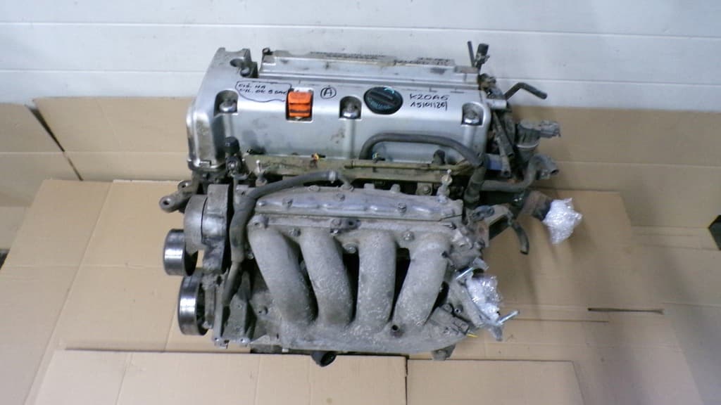 Moteur K20A6 — vue 4