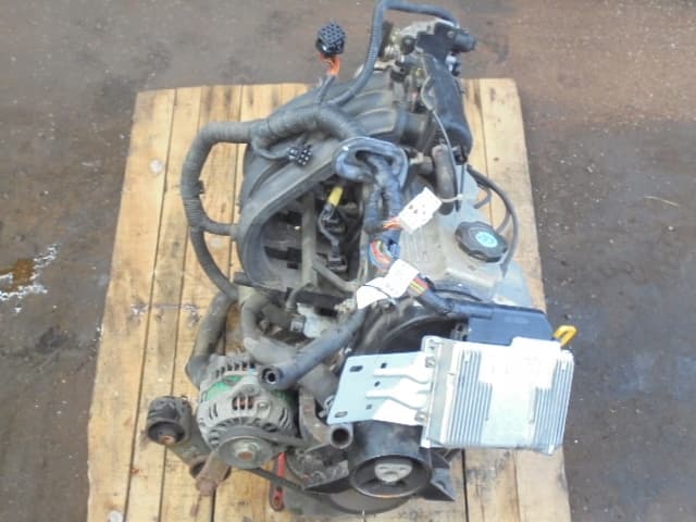 Moteur F8CV — vue 5