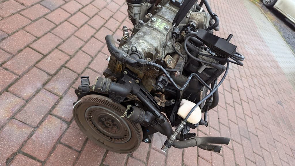 Moteur CBZC — vue 4