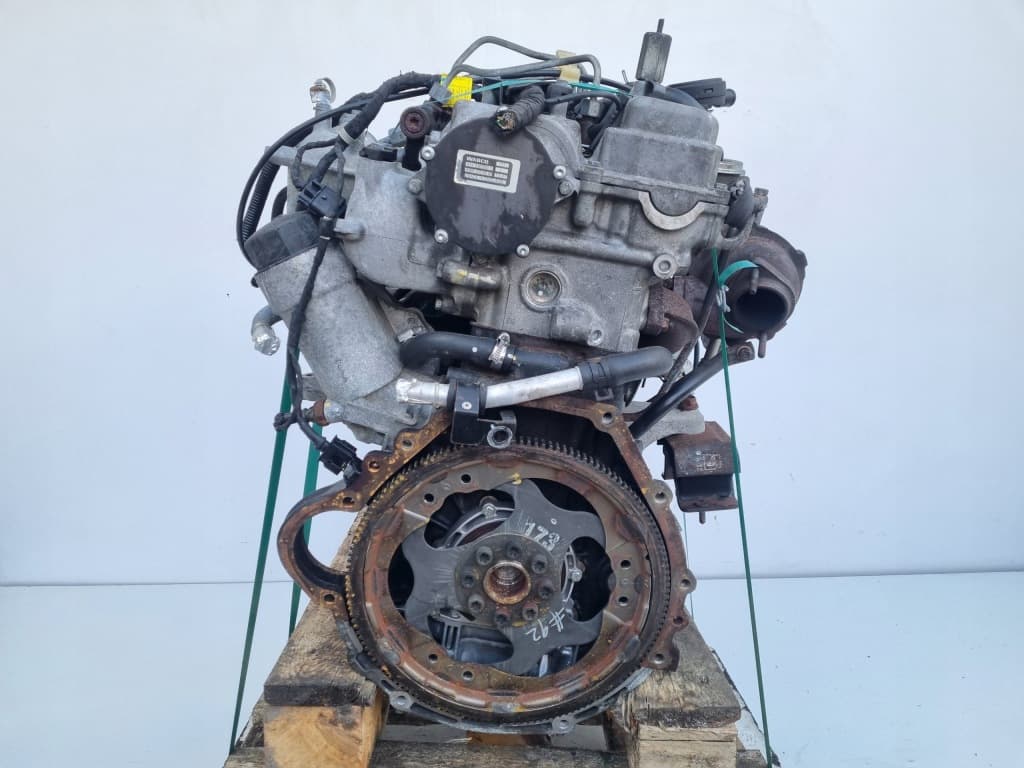 Moteur D20DT — vue 5