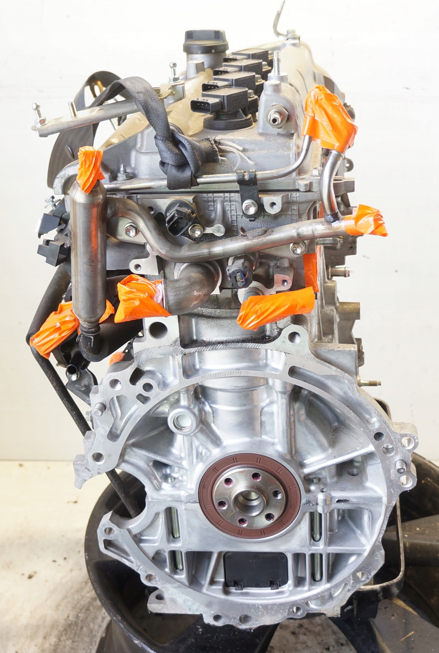 Moteur 1NZ-FXE — vue 2