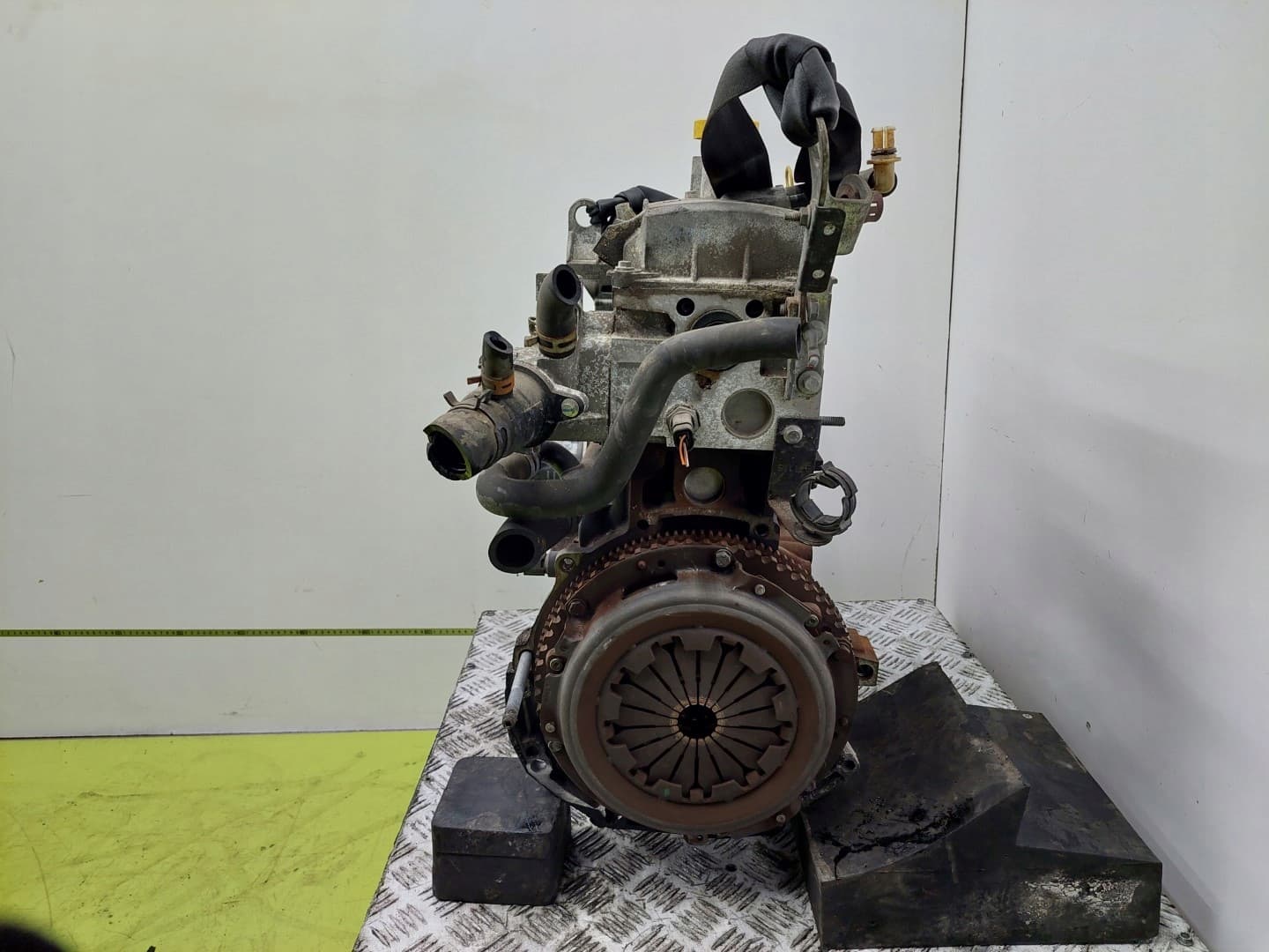 Moteur K7M 718 — vue 2