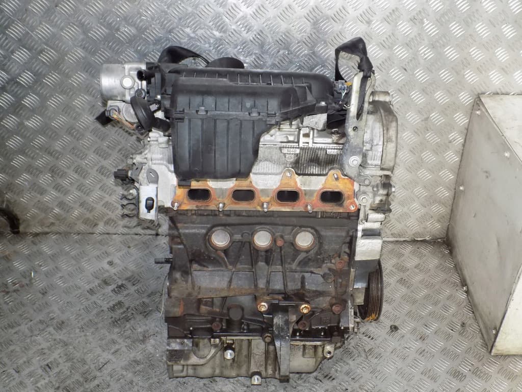 Moteur F4R 771 — vue 2