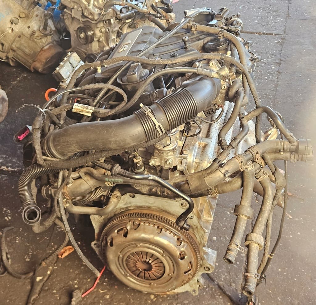 Moteur CHGA pour Skoda Octavia 1.6 Petrol/Liquified Petroleum Gas (LPG)